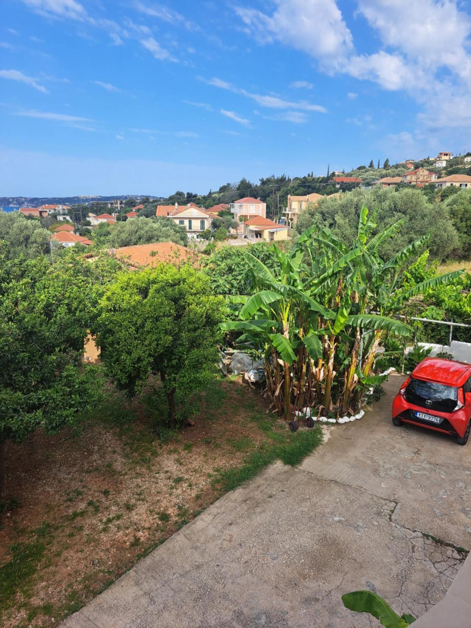 Marinos Studios At Lourdata Village Exterior photo