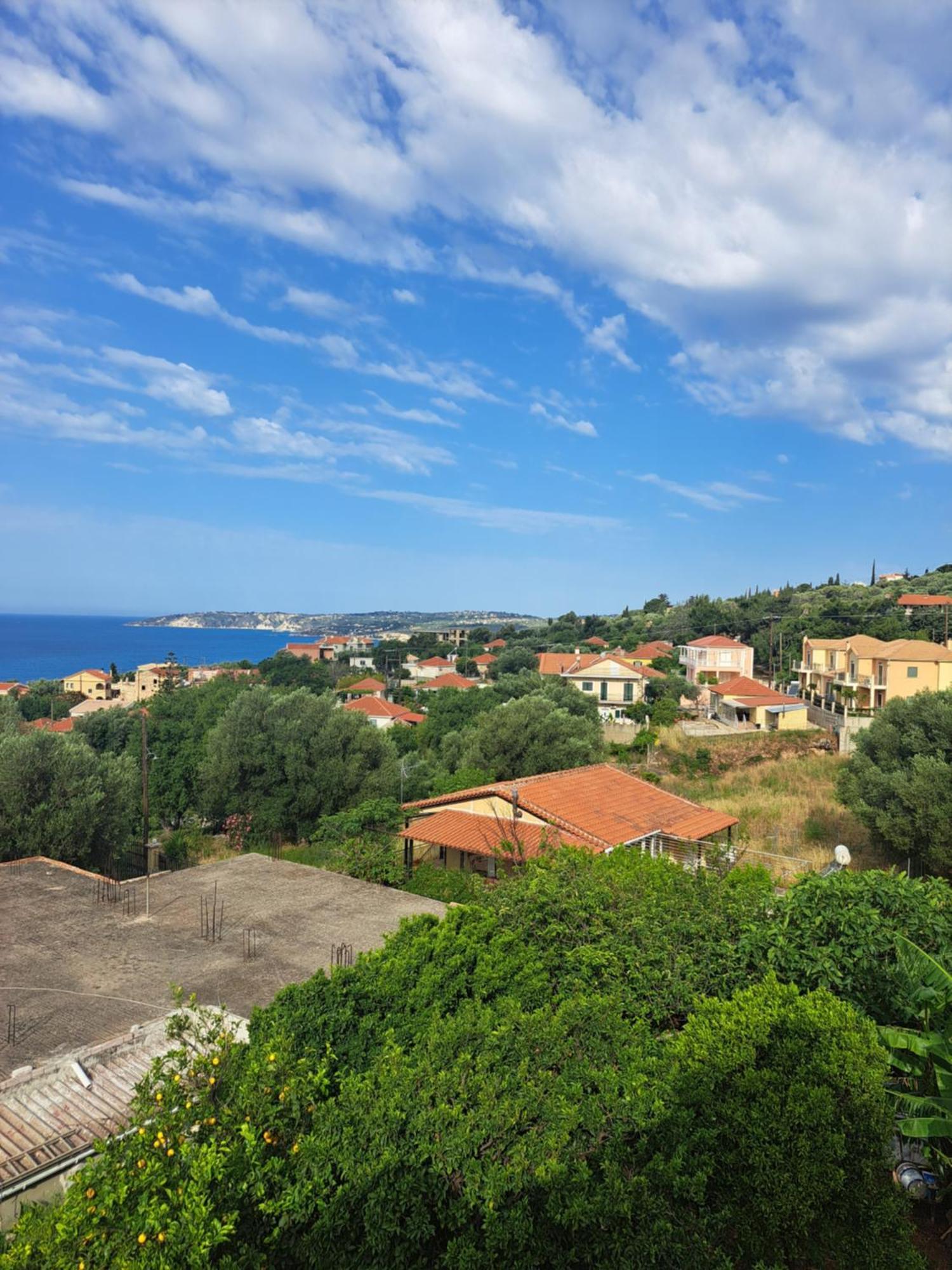 Marinos Studios At Lourdata Village Exterior photo