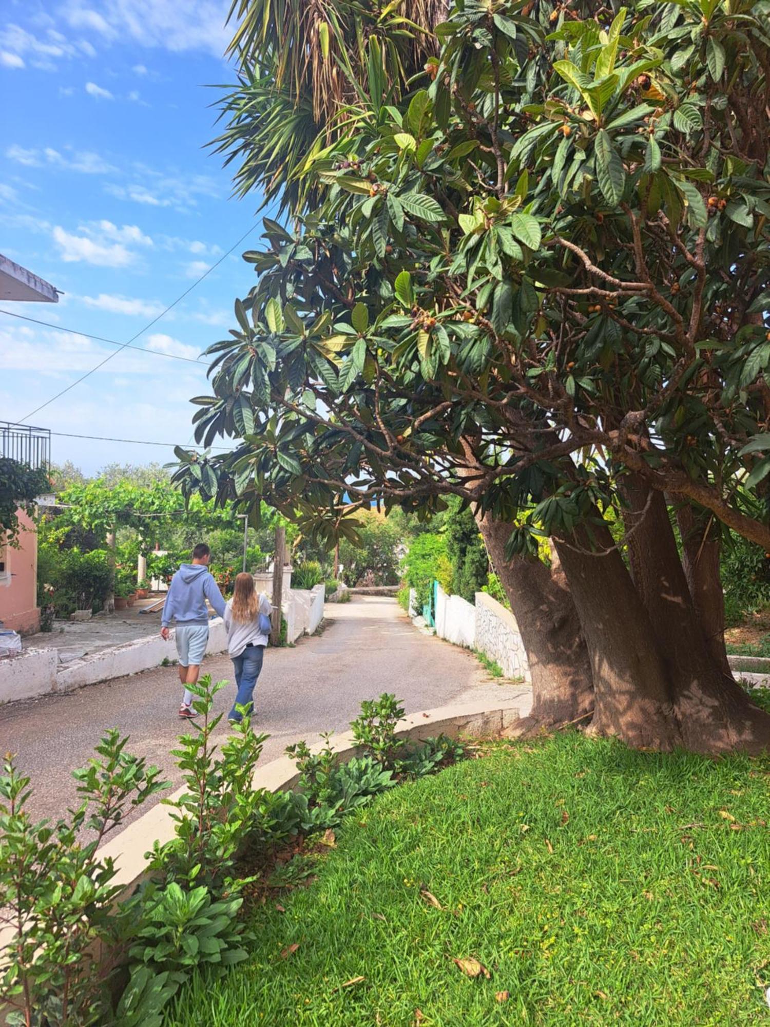 Marinos Studios At Lourdata Village Exterior photo